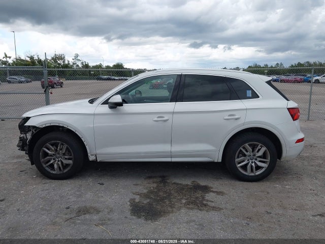 Aukcja sprzedaży 2018 Audi Q5 2.0t Premium/2.0t Tech Premium, vin: WA1ANAFY2J2205618, numer aukcji: 43051748