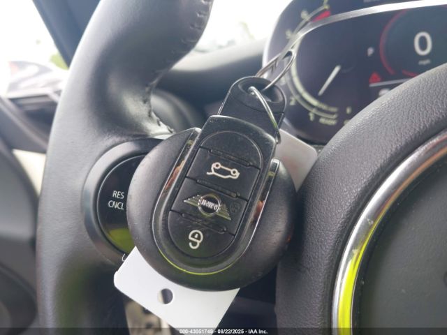 2022 MINI CONVERTIBLE WMW23DL00N3N54919 Photo 10