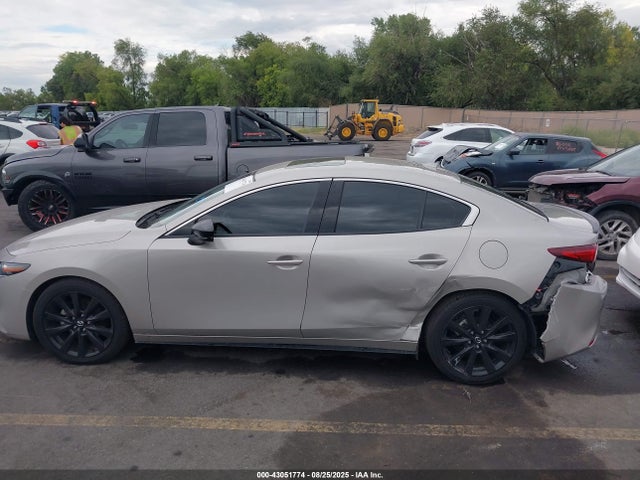3MZBPBEYXPM350089 Mazda py