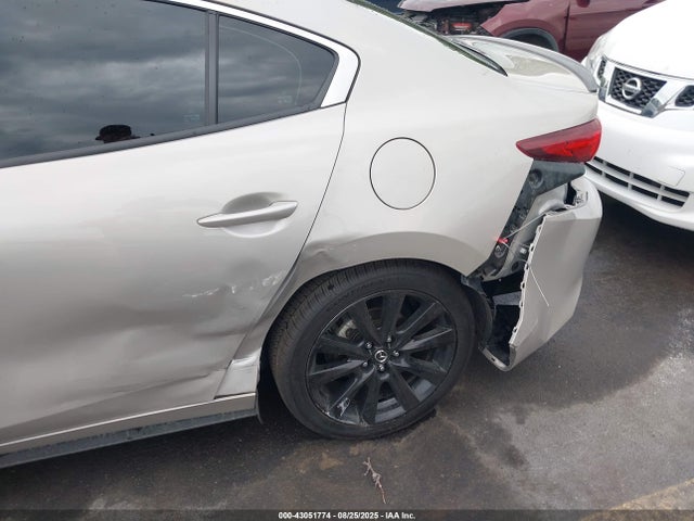 3MZBPBEYXPM350089 Mazda py