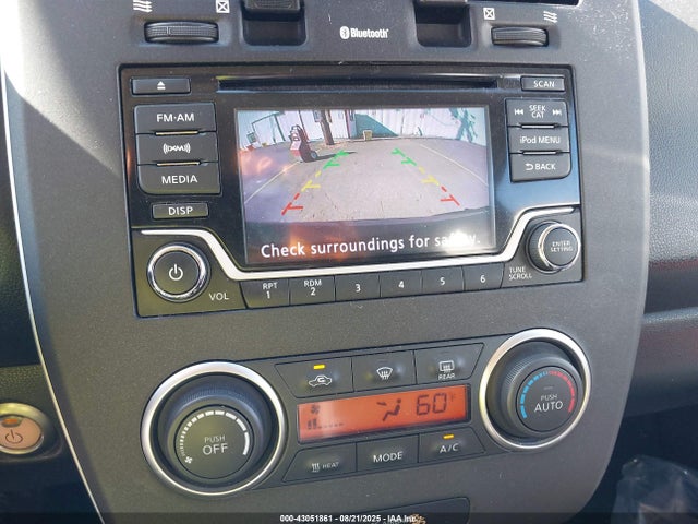 1N4BZ0CP7HC310525 Nissan 2017