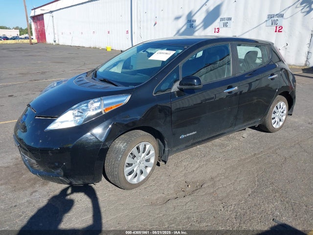 1N4BZ0CP7HC310525 Nissan 2017