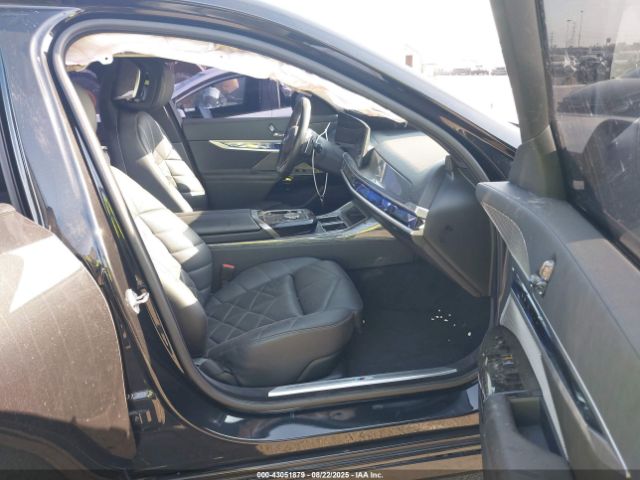 2023 BMW 740 WBA23EH0XPCM62959 Photo 4