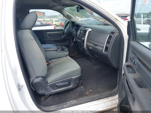3C6JR6EG8GG325625 RAM 1500
