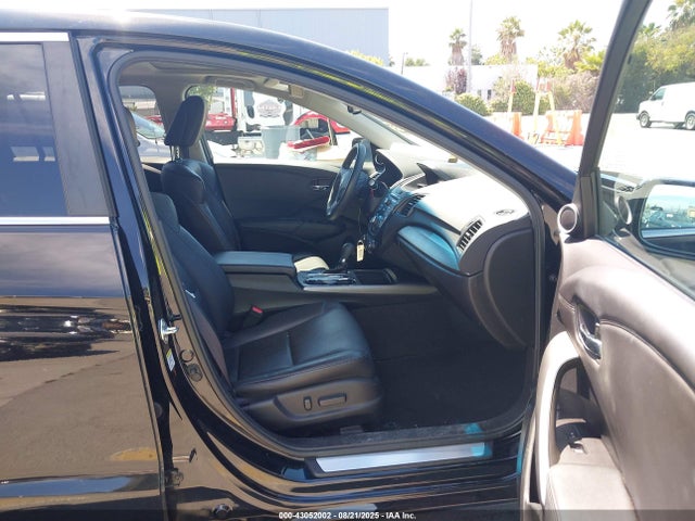5J8TB3H35EL003216 Acura j35z2