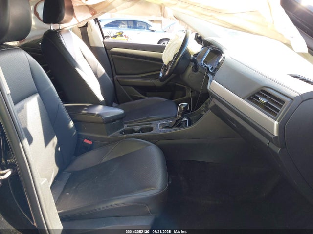 3VWC57BU0KM007213 Volkswagen 1.4 tsi
