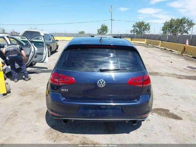 3VW4T7AUXGM024961 Volkswagen 2016