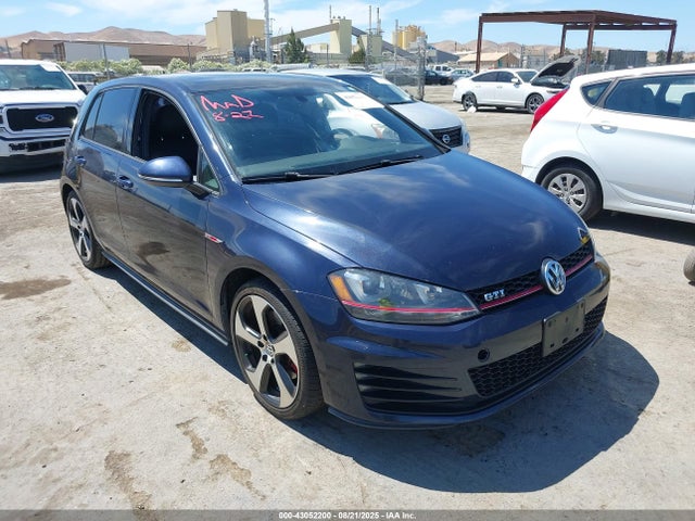 3VW4T7AUXGM024961 Volkswagen 2016