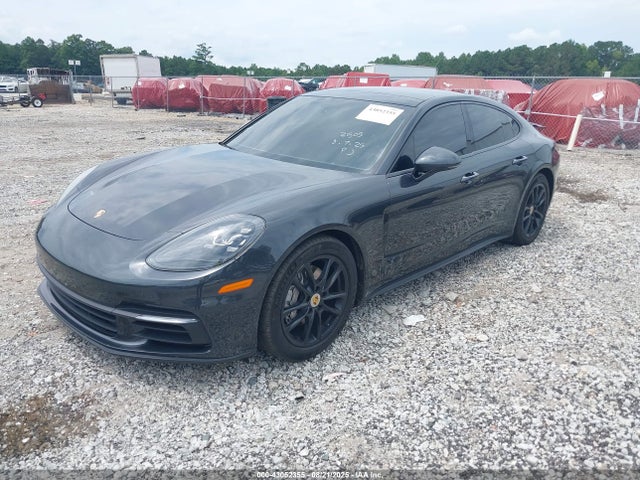 Porsche Panamera 2018 WP0AA2A79JL101109 Image 2