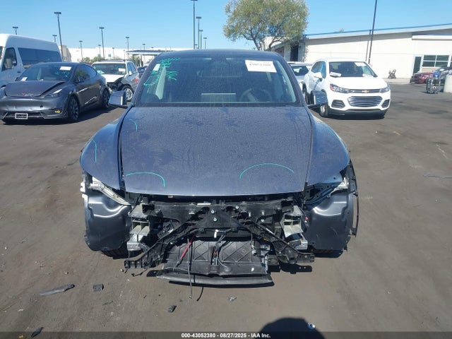 Tesla Model Y 2026 7SAYGDED9TA442640 Image 13