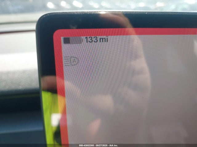 Tesla Model Y 2026 7SAYGDED9TA442640 Image 18