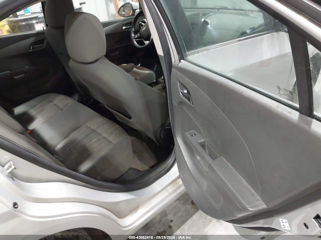 1G1JC5SH5F4156668 Chevrolet luw