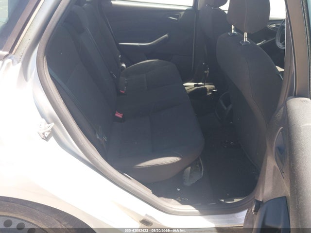 Ford 2015 2015 1FADP3E27FL301936 Image 8