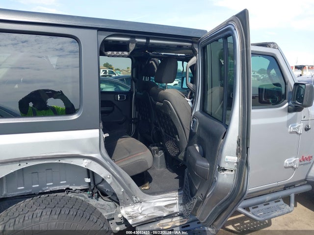 1C4HJXFG6KW610188 Jeep Wrangler