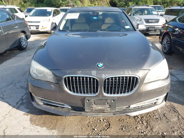 BMW 750li / alpina b7 2014 WBAYE8C55ED134655 Image 12