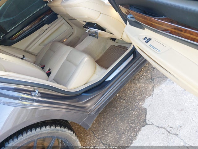 BMW 750li / alpina b7 2014 WBAYE8C55ED134655 Image 8