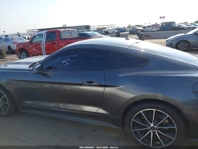1FA6P8TH0G5284223 Ford 2016