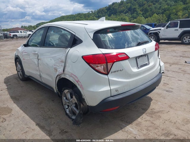 Продаж на аукціоні авто 2017 Honda Hr-v Lx, vin: 3CZRU6H3XHM726710, номер лоту: 43052455