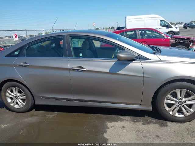 5NPEB4AC0EH937442 Hyundai gamma