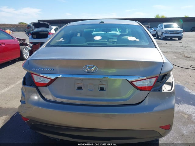 5NPEB4AC0EH937442 Hyundai gamma