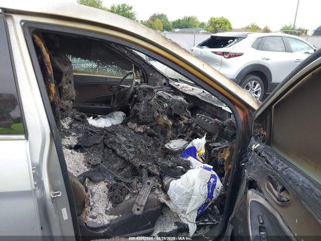 5XYZT3LB5GG317726 Hyundai gdi theta ii