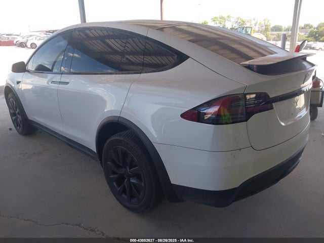 2022 TESLA MODEL X 7SAXCBE62NF332953 Photo 2