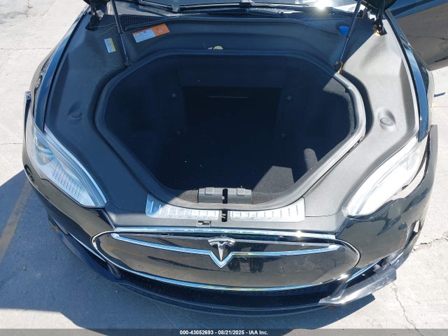 2014 TESLA MODEL S 5YJSA1H15EFP32383 Photo 9