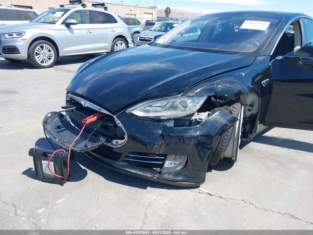 5YJSA1H15EFP32383 Tesla MODEL S