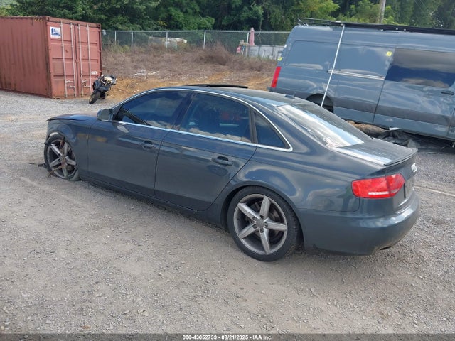 2011 AUDI A4 WAUHFAFL0BN025198 Photo 2