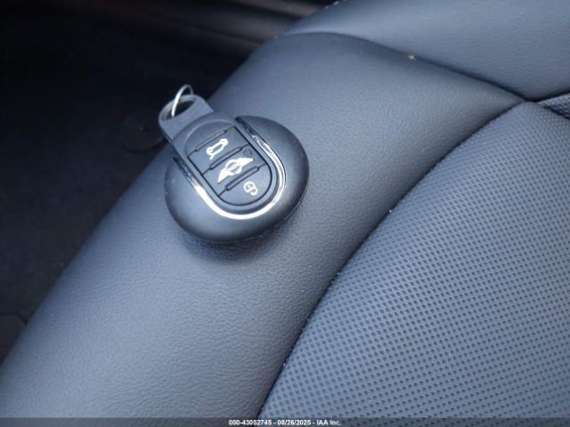 2017 MINI HARDTOP WMWXU1C36H2D58167 Photo 10