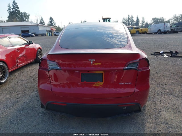 7SAYGDEF9PF968423 Tesla Model Y