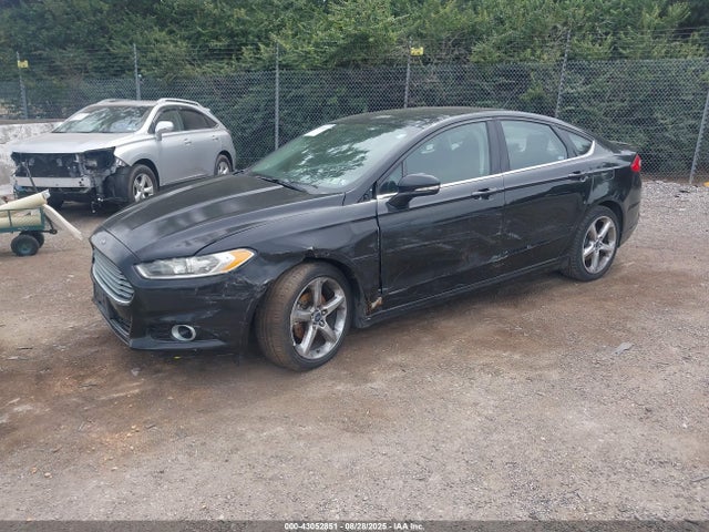 Ford 2016 2016 3FA6P0H79GR255785 Image 2
