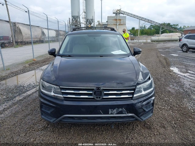 Volkswagen Tiguan 2018 3VV0B7AX8JM085507 Image 12