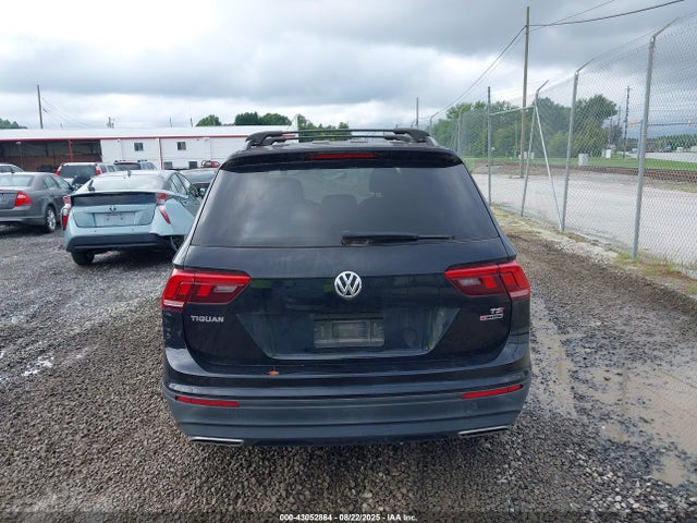 Volkswagen Tiguan 2018 3VV0B7AX8JM085507 Image 16