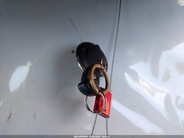 2011 MINI COOPER CLUBMAN WMWZF3C53BT187697 Photo 10