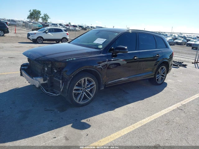 2018 AUDI Q7 WA1VAAF73JD008658 Photo 1