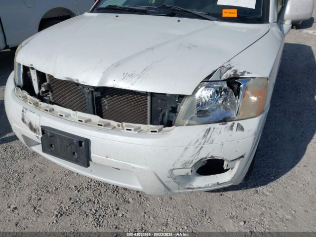 2011 MITSUBISHI ENDEAVOR 4A4JN2AS9BE035930 Photo 5