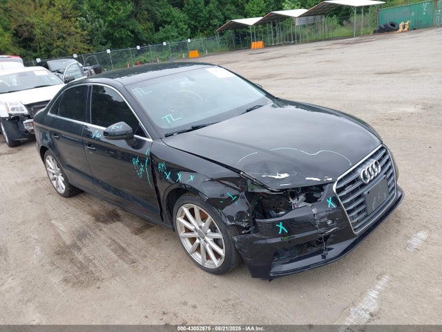 2016 AUDI A3 WAUE8GFF7G1069465 Photo 0