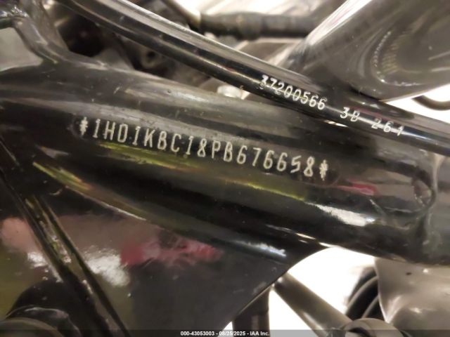 2023 HARLEY-DAVIDSON FLHX 1HD1KBC18PB676658 Photo 9