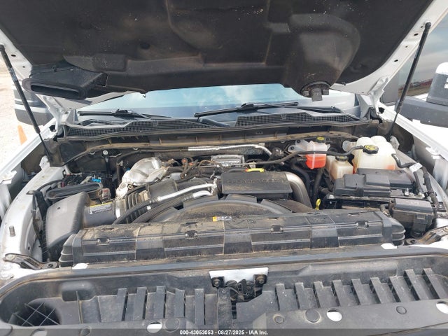 1GC4YREY5NF235043 Chevrolet l5p