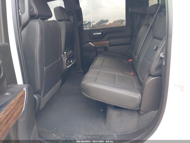1GC4YREY5NF235043 Chevrolet l5p