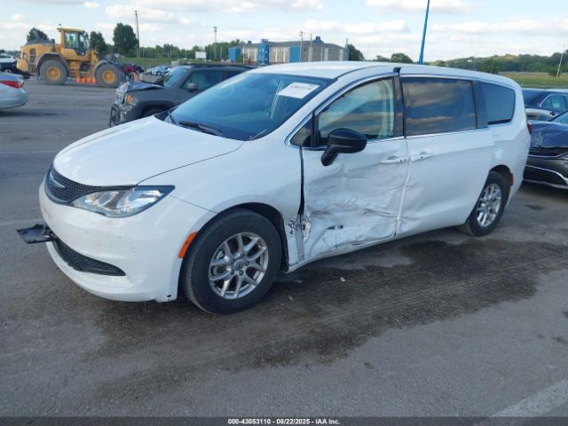 2024 CHRYSLER VOYAGER 2C4RC1CG1RR105744 Photo 1