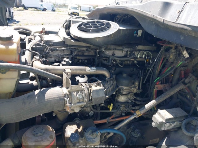 Freightliner Detroit Diesel Dd15 Std 2015 3AKJGLD64FSFZ8374 Image 9