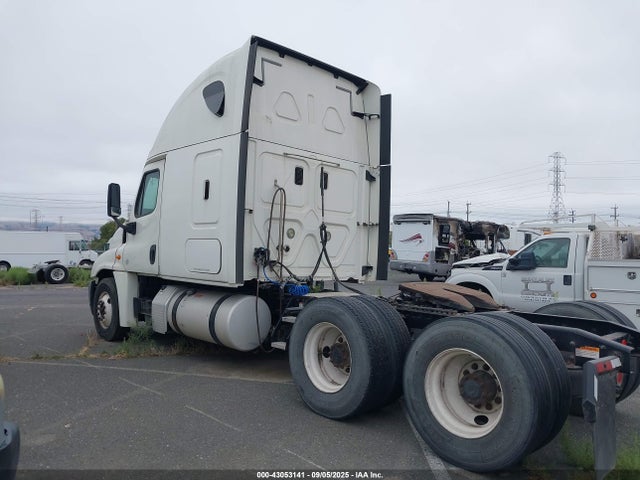 Freightliner Detroit Diesel Dd15 Std 2015 3AKJGLD64FSFZ8374 Image 3