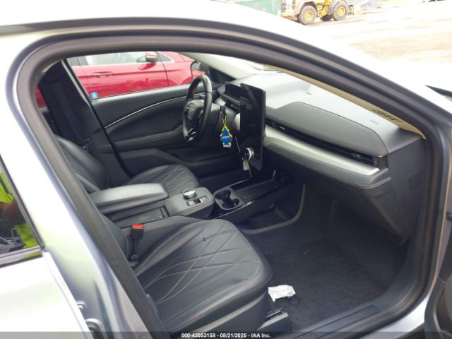 2022 FORD MUSTANG MACH-E 3FMTK1RM1NMA28568 Photo 4