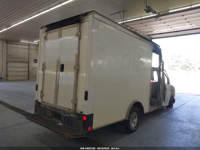 1GD07RFP2M1188763 GMC Savana Cutaway Work Van