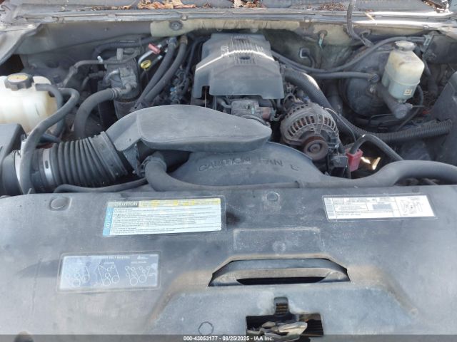 2000 GMC YUKON XL 1500 3GKFK16T6YG142327 Photo 9