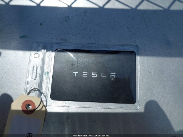 7SAYGDEE7NA018353 Tesla Model Y
