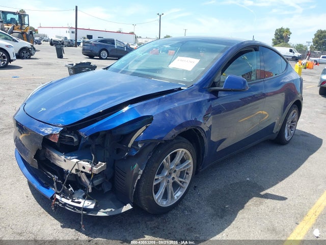7SAYGDEE7NA018353 Tesla Model Y