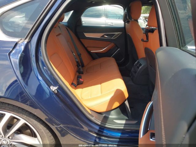 2024 JAGUAR XF SAJBL4GX4RCY93975 Photo 7